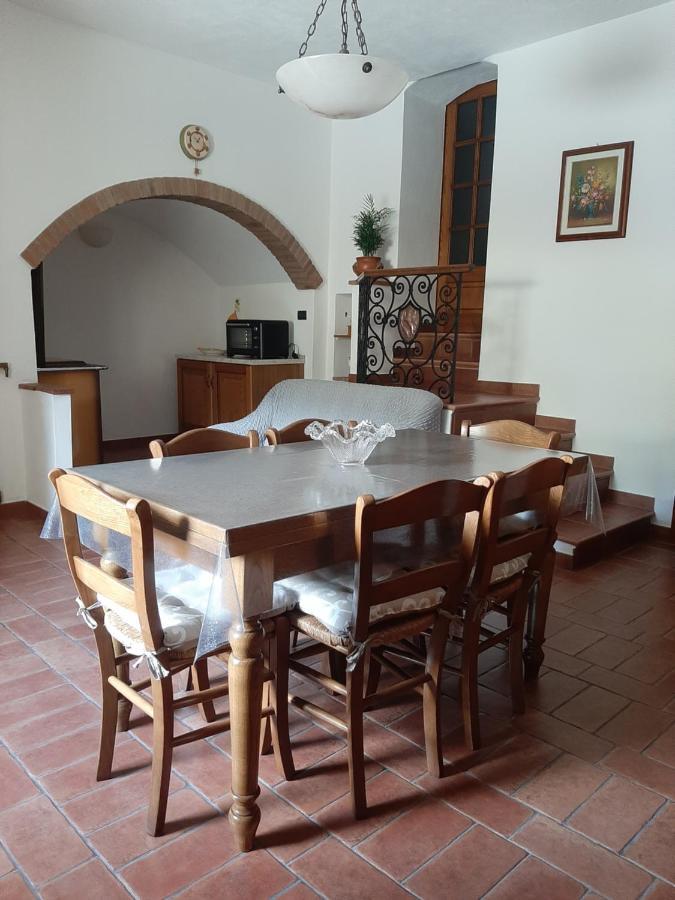 Casa Zeno Apartment Volterra Bagian luar foto